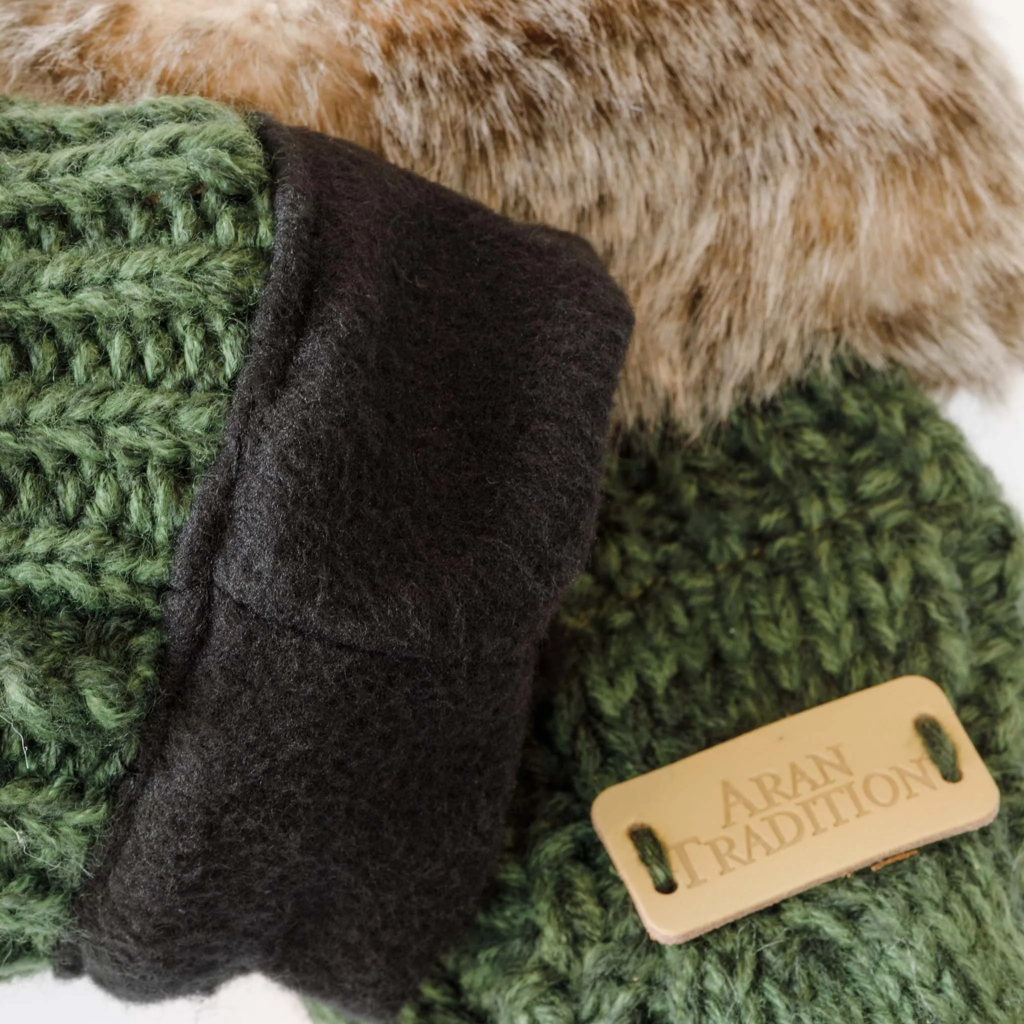 Aran Cable Fur Trim Mittens