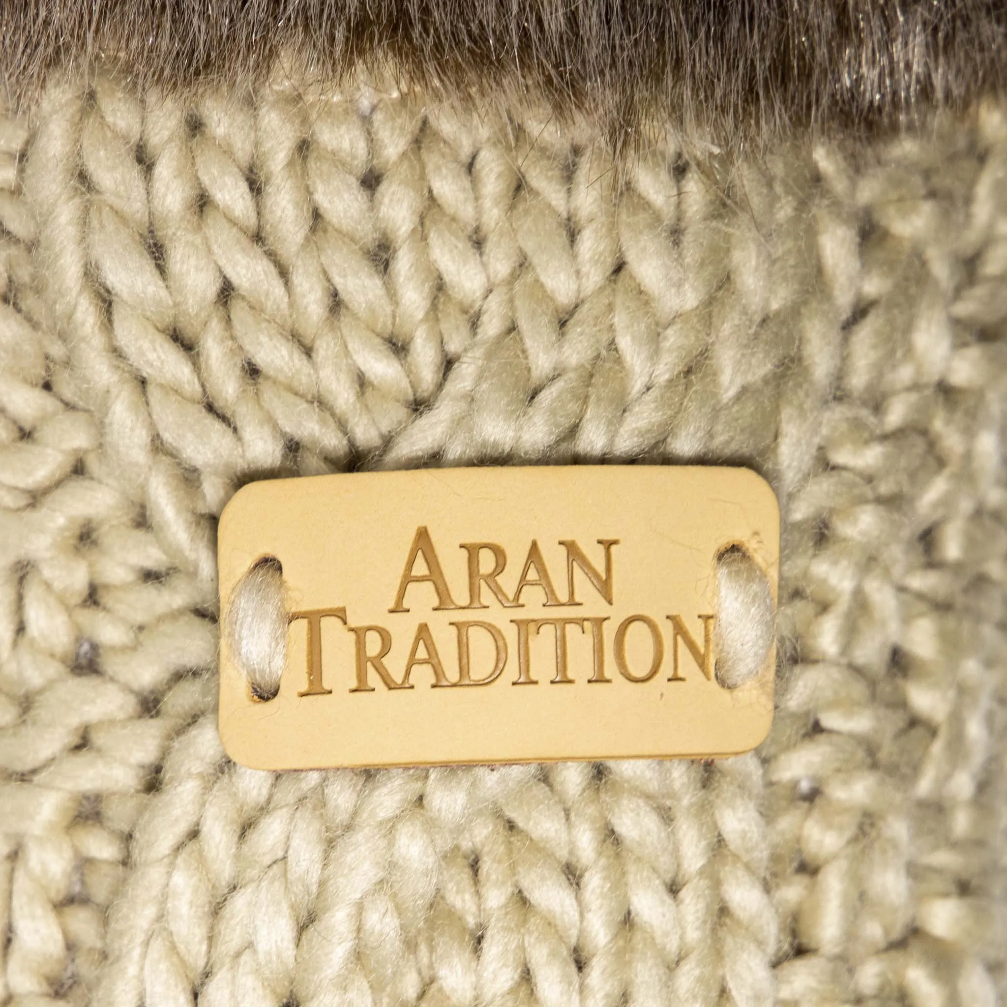 Aran Cable Fur Trim Mittens