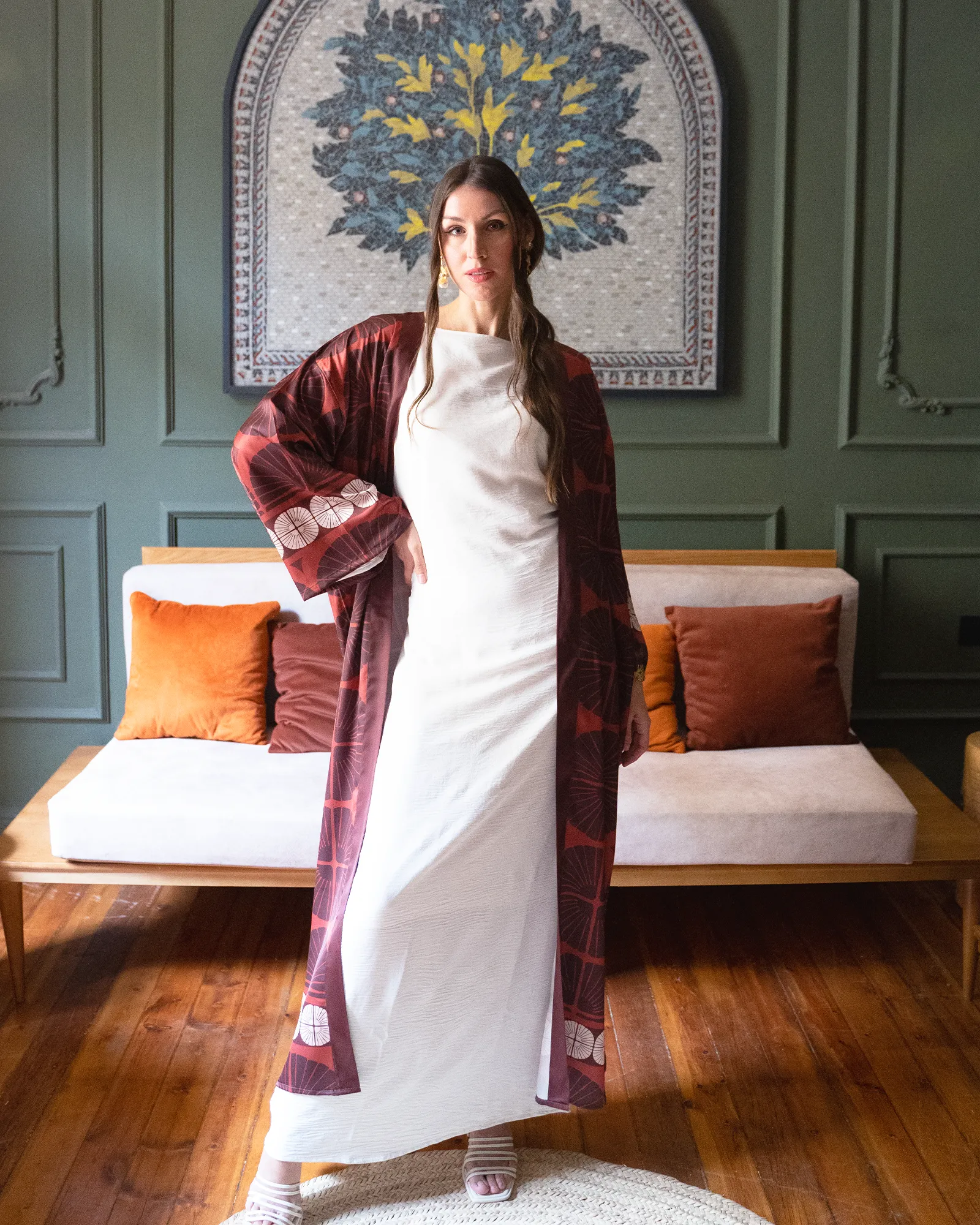 Brown Dahlia Kimono