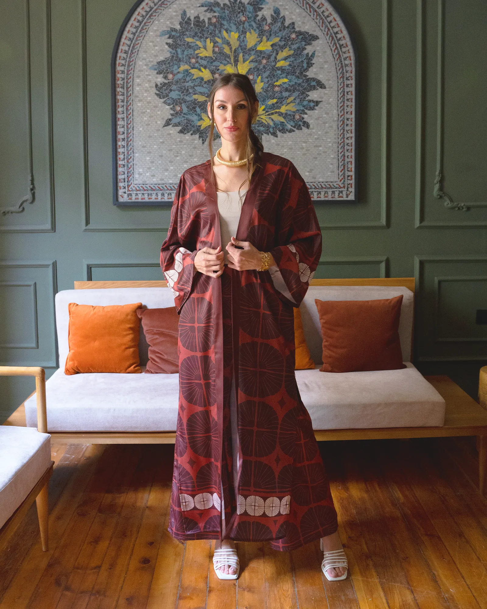 Brown Dahlia Kimono