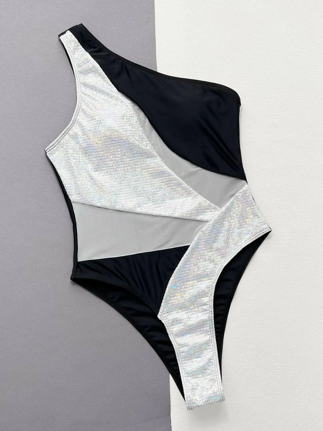 Chic contrast panel swimsuit