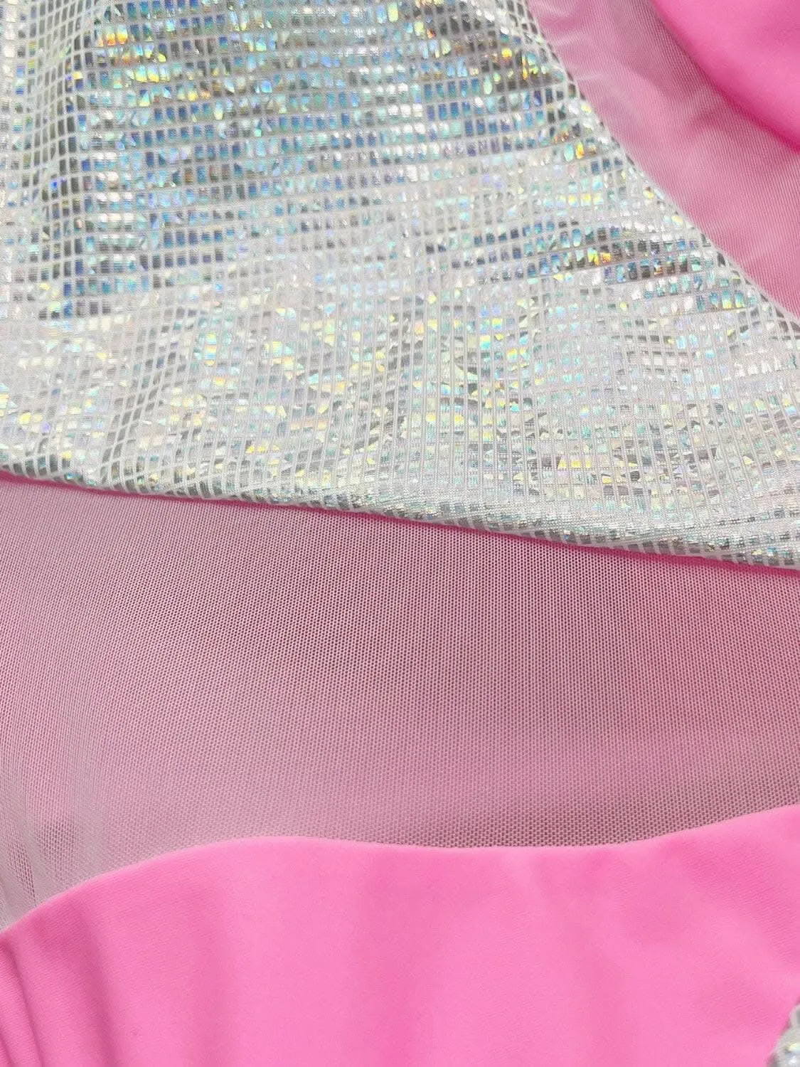 Chic contrast panel swimsuit
