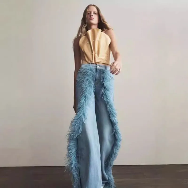 Ladies Stonewash Wide Leg Jeans with Plush Fur Trim for Style and Comfort