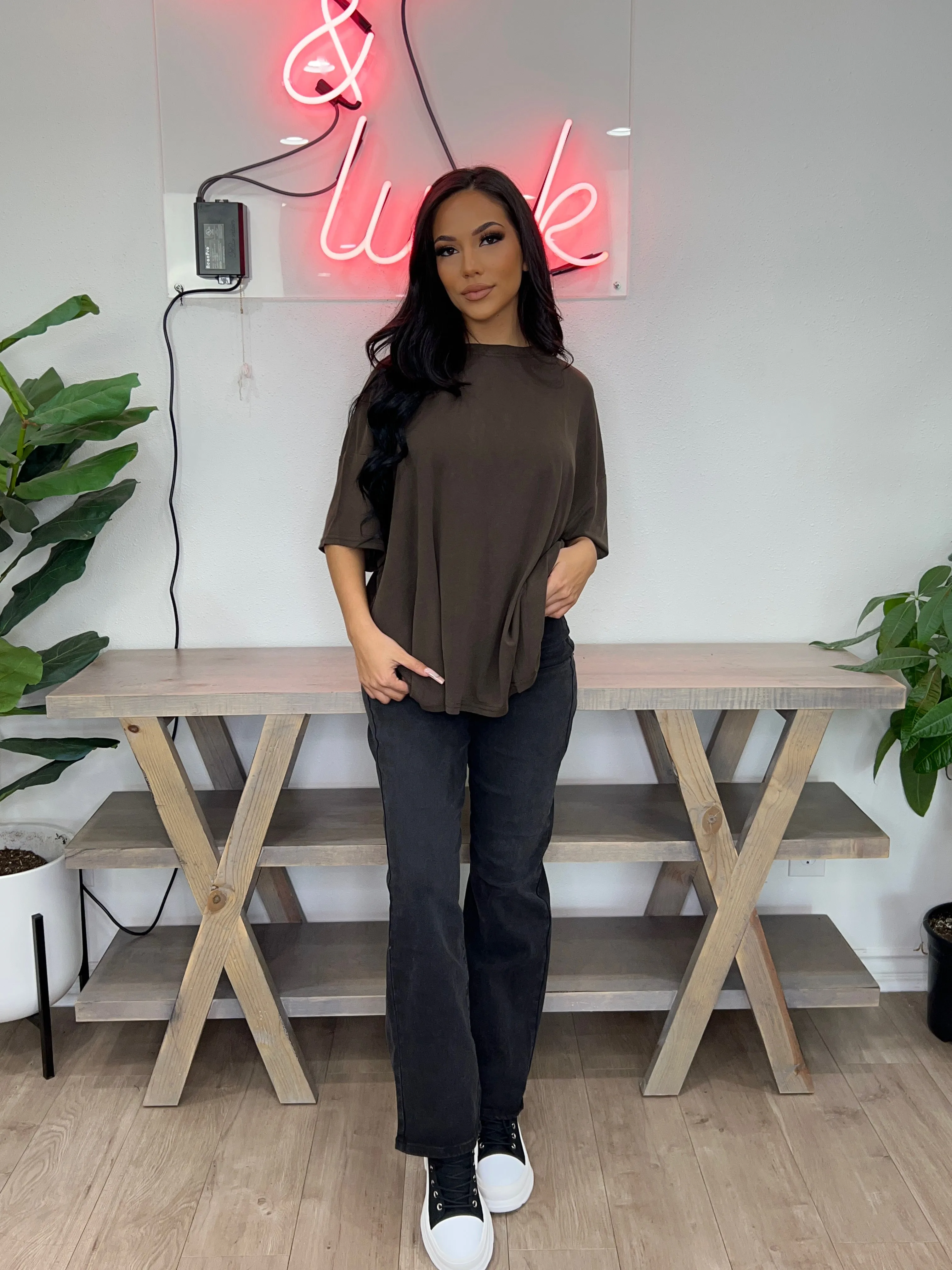Minimal Oversized Tee