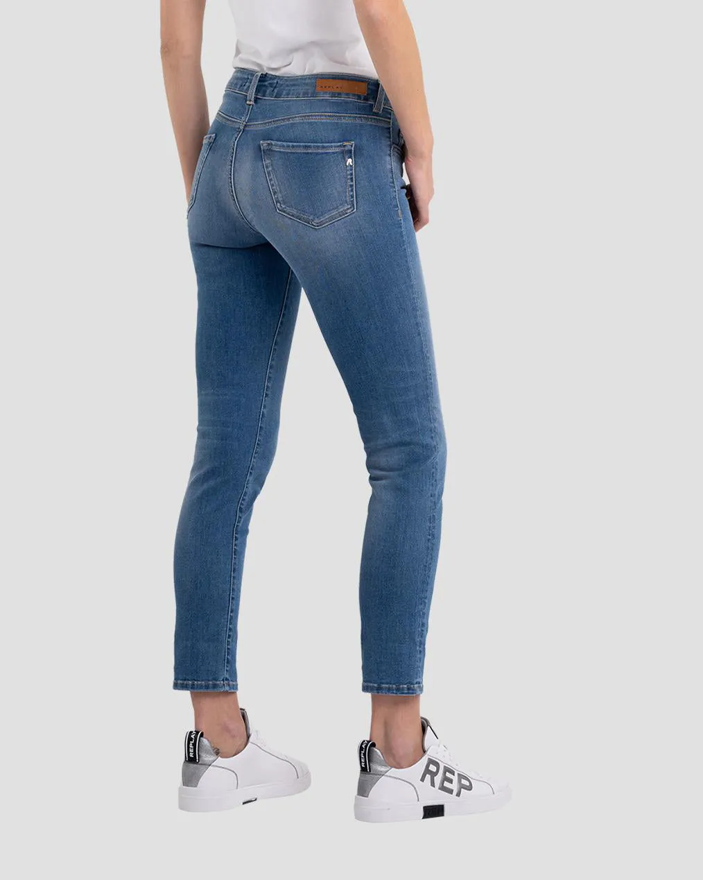 Replay Womens Faaby Slim Fit Jeans - Medium Blue