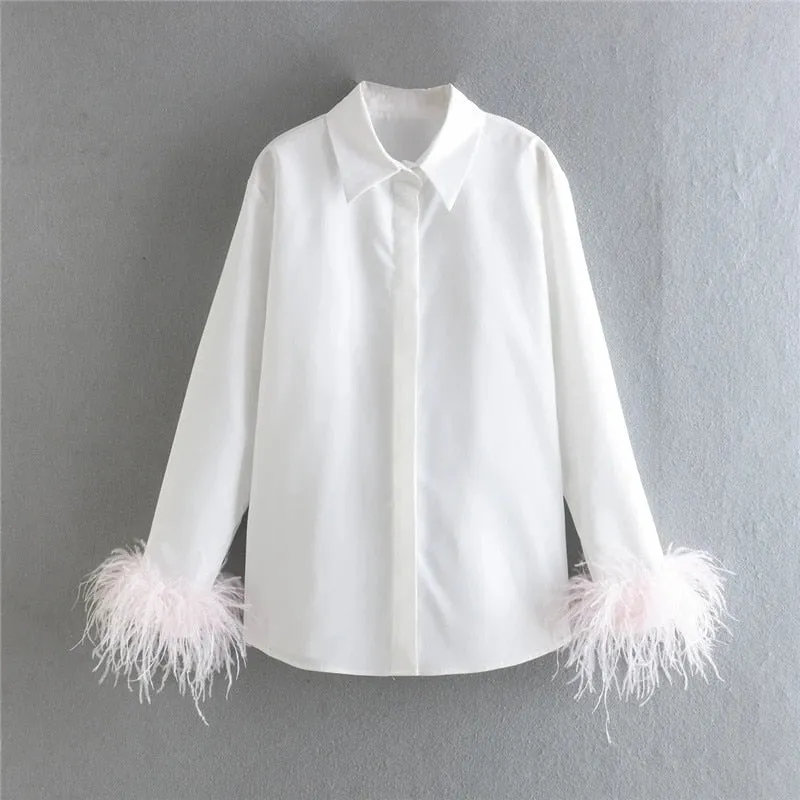 White Shirt With Charming Fur Trim Sleeve